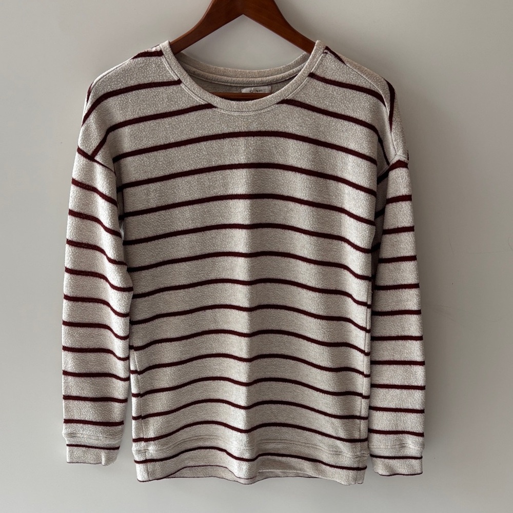 Striped Long Sleeve Sweatshirt/Sweater